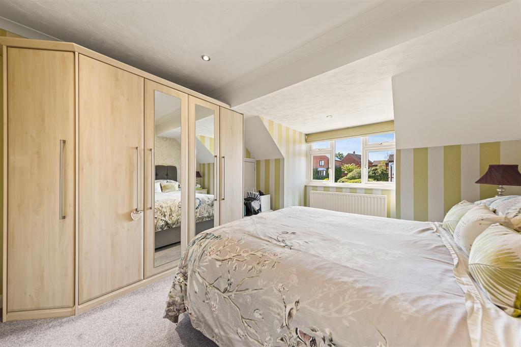 18 Chatsworth Web31.jpg