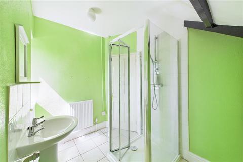 18 Chapel Hill, Clevedon, BS21 7NL