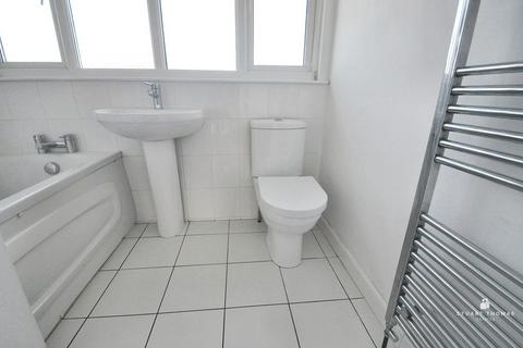 54 Bramble Road, Leigh-on-sea, SS9 5HB
