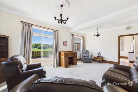 undefined, Shortheath, Swadlincote
