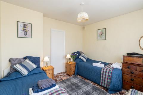 3 bedroom detached house for sale, Croft Avenue, Dorking