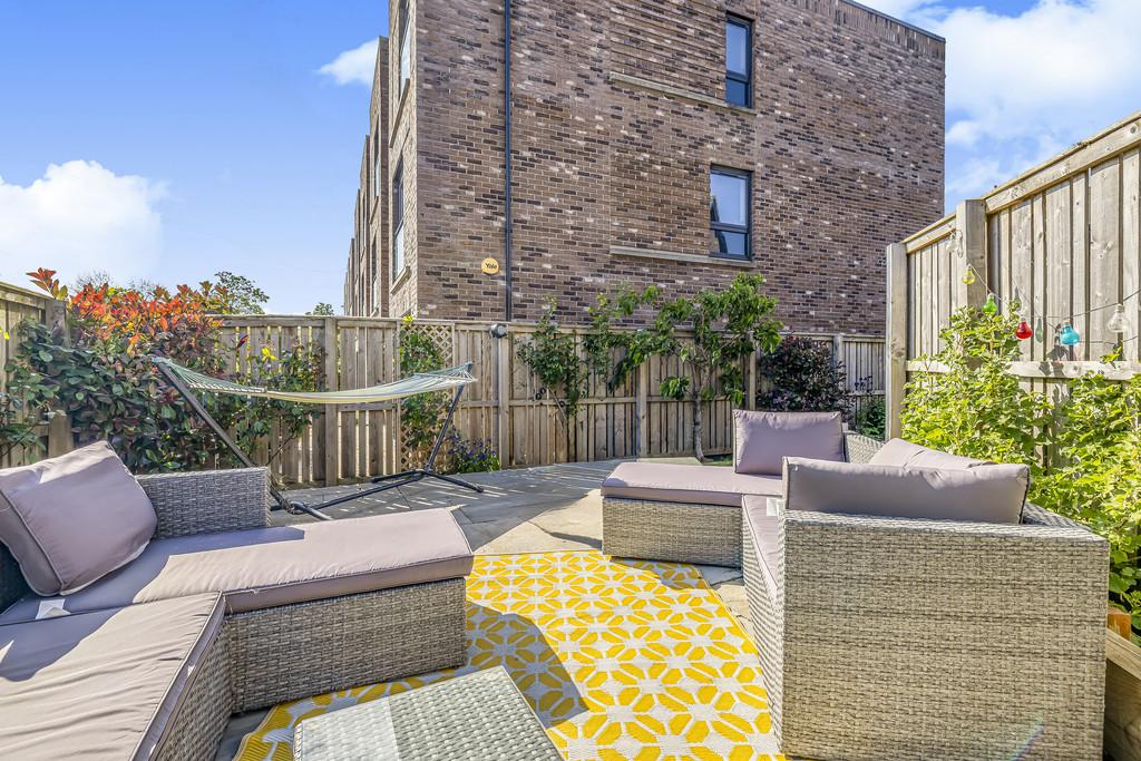 53-print-30 Riverford Gardens 10