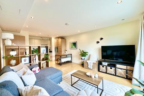 1 bedroom apartment for sale, Queensmead, Farnborough GU14