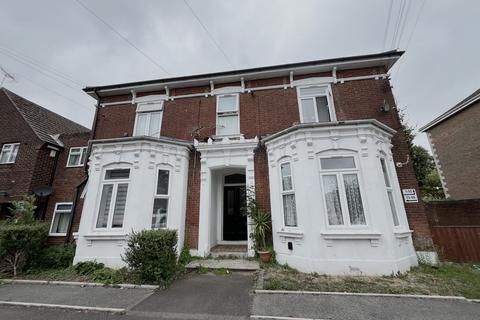 undefined, Clifton Road, Southampton