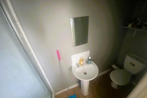 60 Albert Road, West Drayton, UB7 8ES