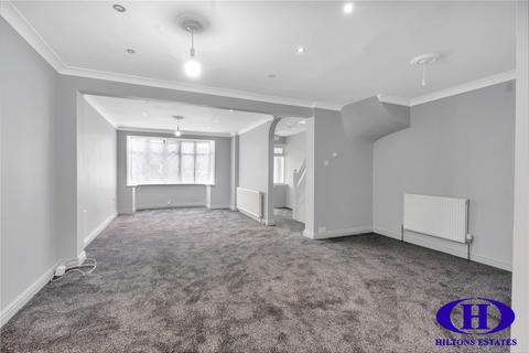 9 Willow Gardens, Hounslow, TW3 4JS