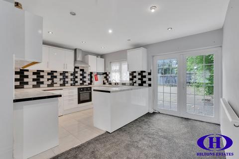 9 Willow Gardens, Hounslow, TW3 4JS