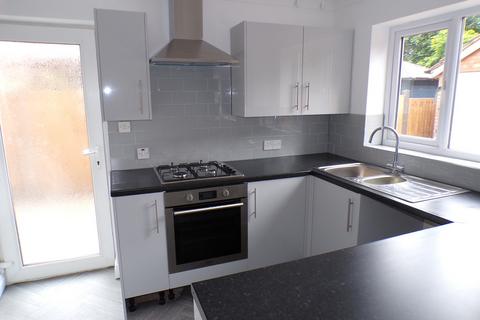 3 bedroom detached house to rent, Greenwood Park, Cannock WS12