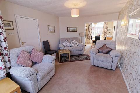 3 bedroom semi-detached house for sale, Bakewell Road, Wigston