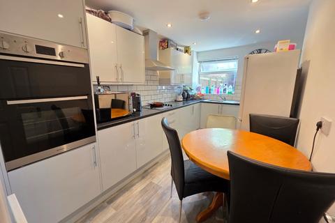3 bedroom end of terrace house for sale, Dannett Walk, Leicester