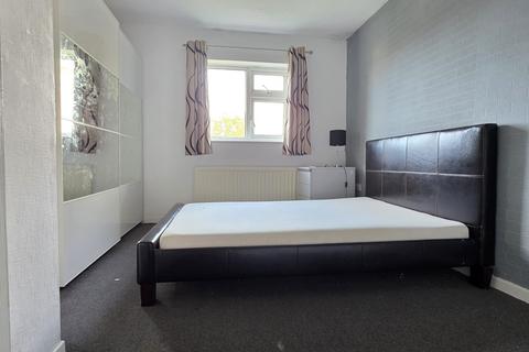 3 bedroom end of terrace house for sale, Dannett Walk, Leicester, LE3