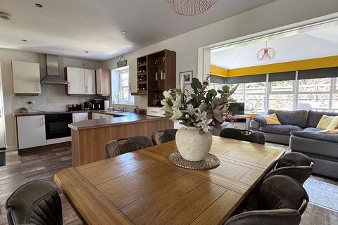 3 bedroom detached house for sale, Rossiter Close, Melton Mowbray
