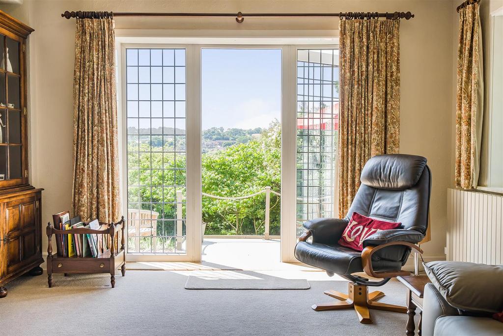 Sitting room view