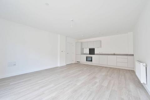 2 bedroom flat for sale, Parkside, Watford WD25