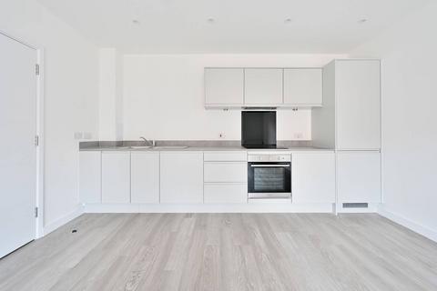 1 bedroom flat for sale, Parkside, Watford WD25