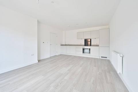 1 bedroom flat for sale, Parkside, Watford WD25