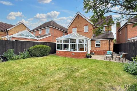 3 bedroom detached house for sale, Azalea Close, Lutterworth