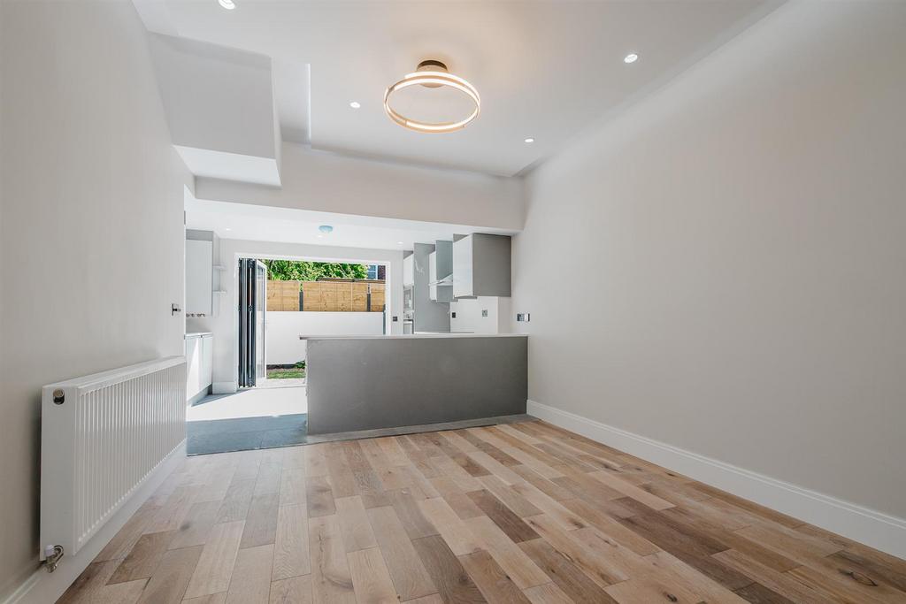 Dining Kitchen Area
