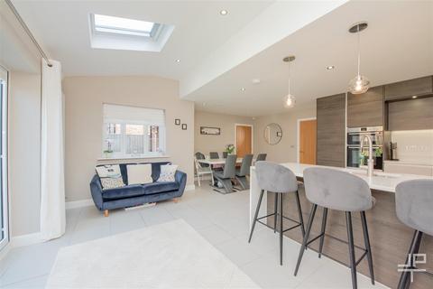 4 bedroom detached house for sale, Watergate Close, Bolton BL5