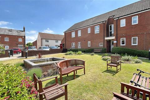 2 bedroom apartment for sale, Fountain Court, Westbury