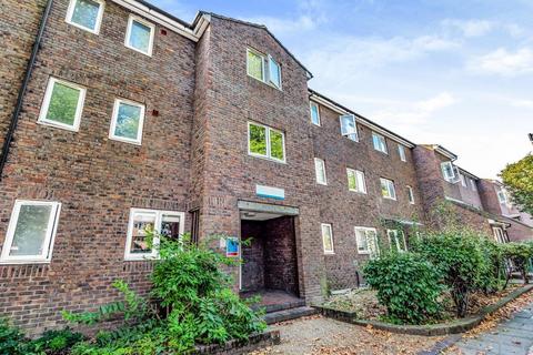58 Clifton Way, London, SE15 2LG