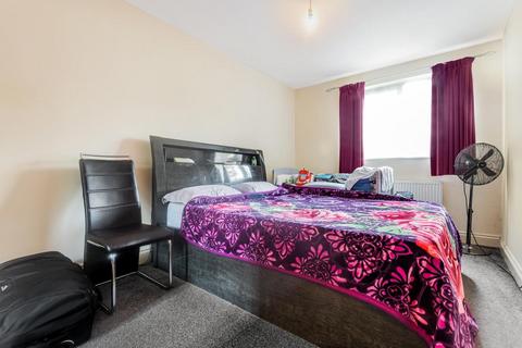 58 Clifton Way, London, SE15 2LG