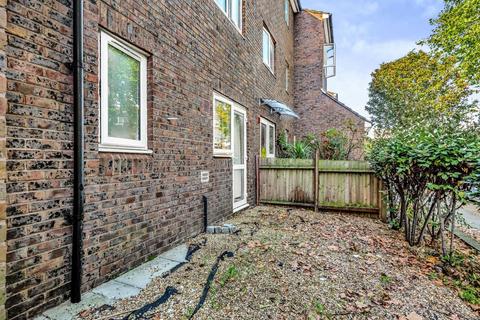 58 Clifton Way, London, SE15 2LG