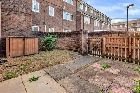 58 Clifton Way, London, SE15 2LG