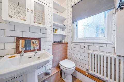 69 Stuart Road, London, SE15 3BA