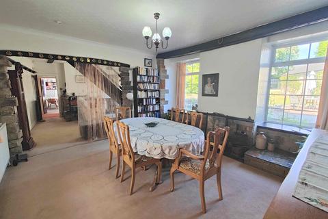 5 bedroom semi-detached house for sale, Clifton Common, Brighouse HD6