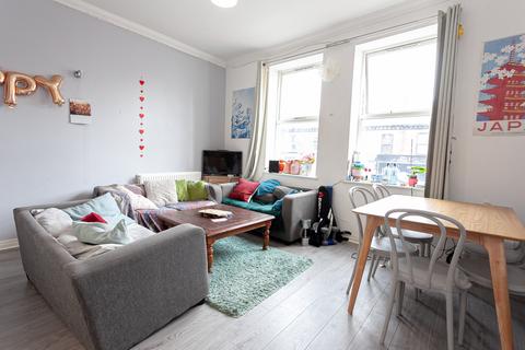 6 bedroom flat to rent, Wilmslow Road, Manchester M20