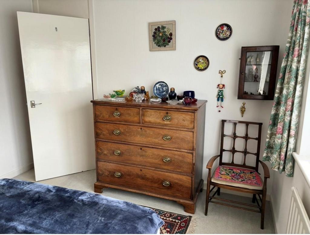Bedroom 3.jpg