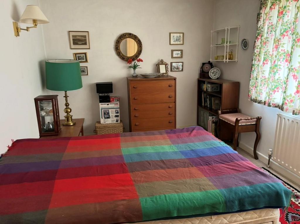 Bedroom.jpg