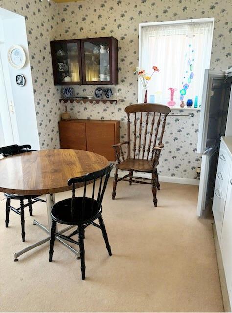 Dining room.jpg