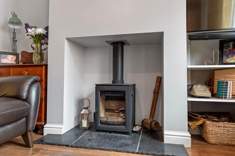 1 Hall Yard, Tean, Stoke-on-trent, ST10 4EB