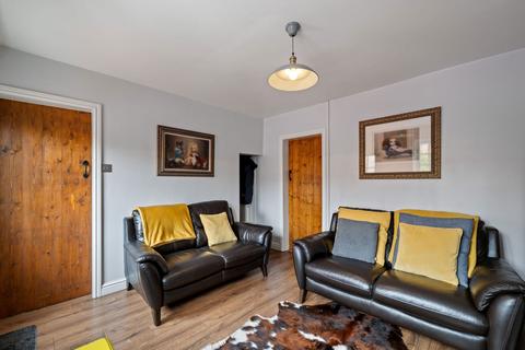 1 Hall Yard, Tean, Stoke-on-trent, ST10 4EB