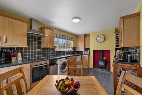 1 Hall Yard, Tean, Stoke-on-trent, ST10 4EB