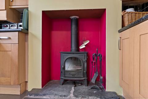 1 Hall Yard, Tean, Stoke-on-trent, ST10 4EB