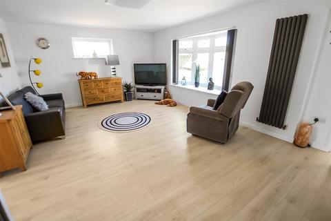 2 bedroom detached bungalow for sale, Millfields, Aycliffe Village