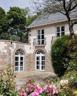 10 bedroom detached house for sale, Le Mont Des Vignes, St. Peter, Jersey