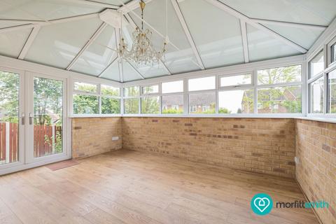 4 bedroom detached house for sale, Standish Bank, Shirecliffe, S5 8YB