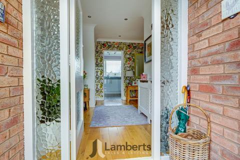 undefined, Birmingham Road, Mappleborough Green, B80