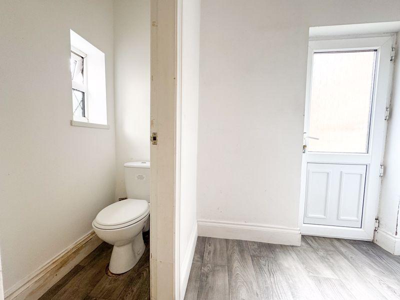 WC and lobby
