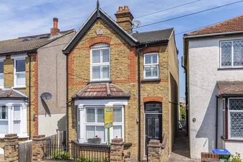 3 bedroom detached house for sale, Izane Road, Bexleyheath