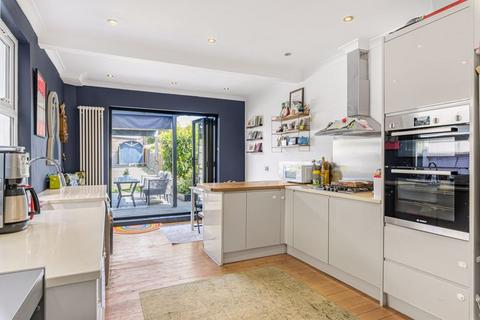 3 bedroom detached house for sale, Izane Road, Bexleyheath