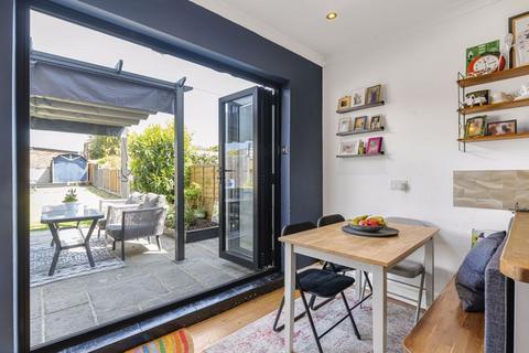 53 Izane Road, Bexleyheath, DA6 8NU