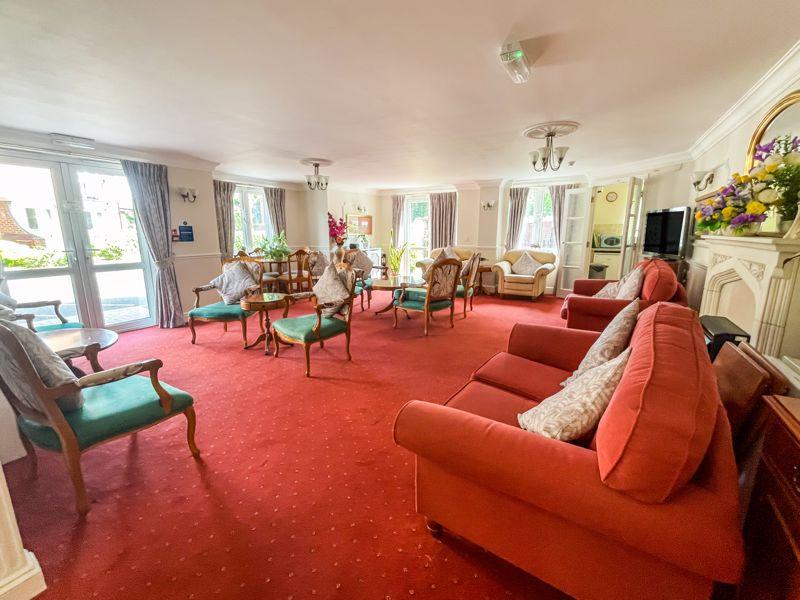 Mayflower Court