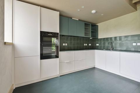 undefined, Palace Road, Streatham Hill, London, SW2