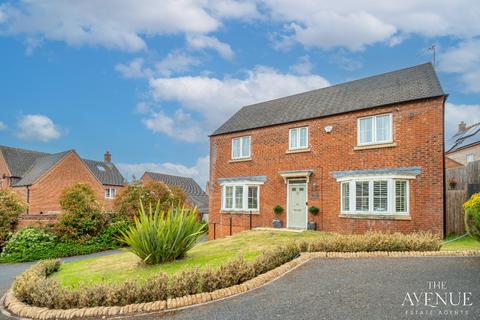 4 bedroom detached house for sale, Sharter Drive, Loughborough, Leicestershire, LE11