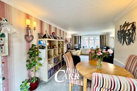 47 Bradgate Drive, Sutton Coldfield, B74 4XG